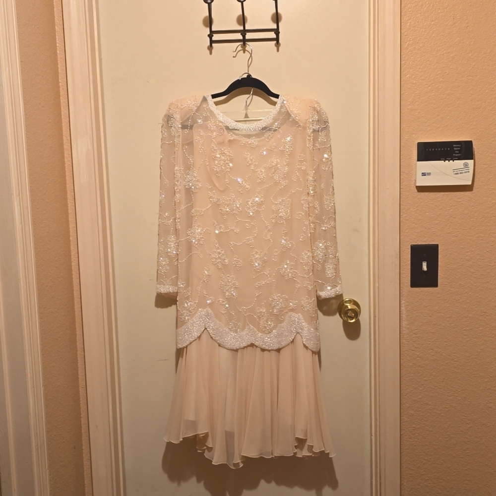 Lillie Rubin 100% Silk and Beaded Vintage Cocktail dress.